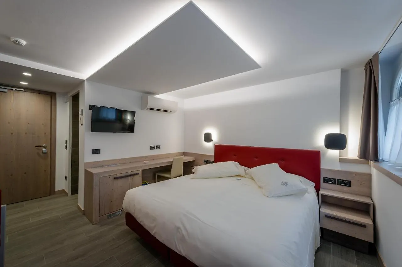 Hotel Ambra Clusone Italien