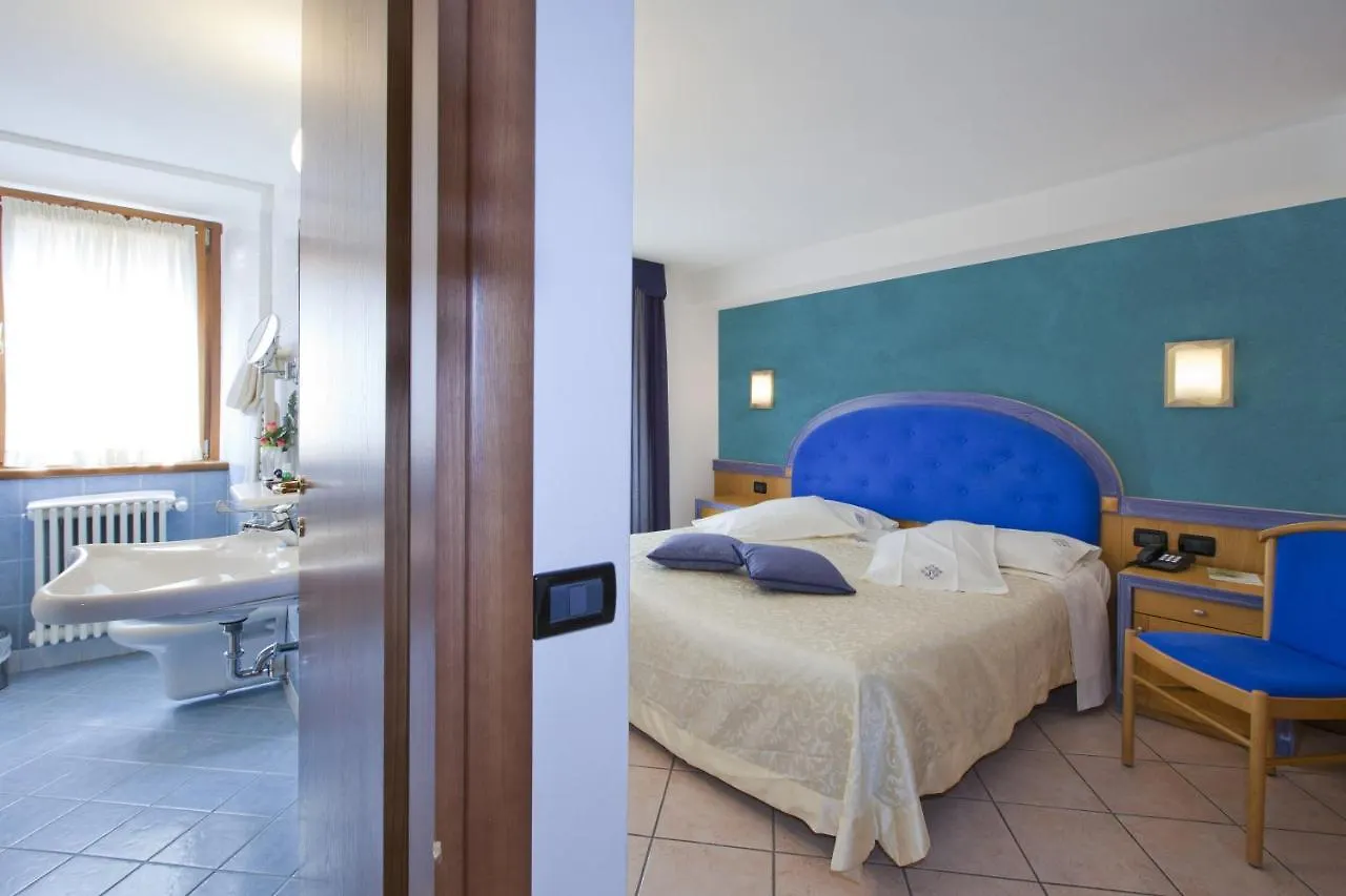 Hotel Ambra Clusone