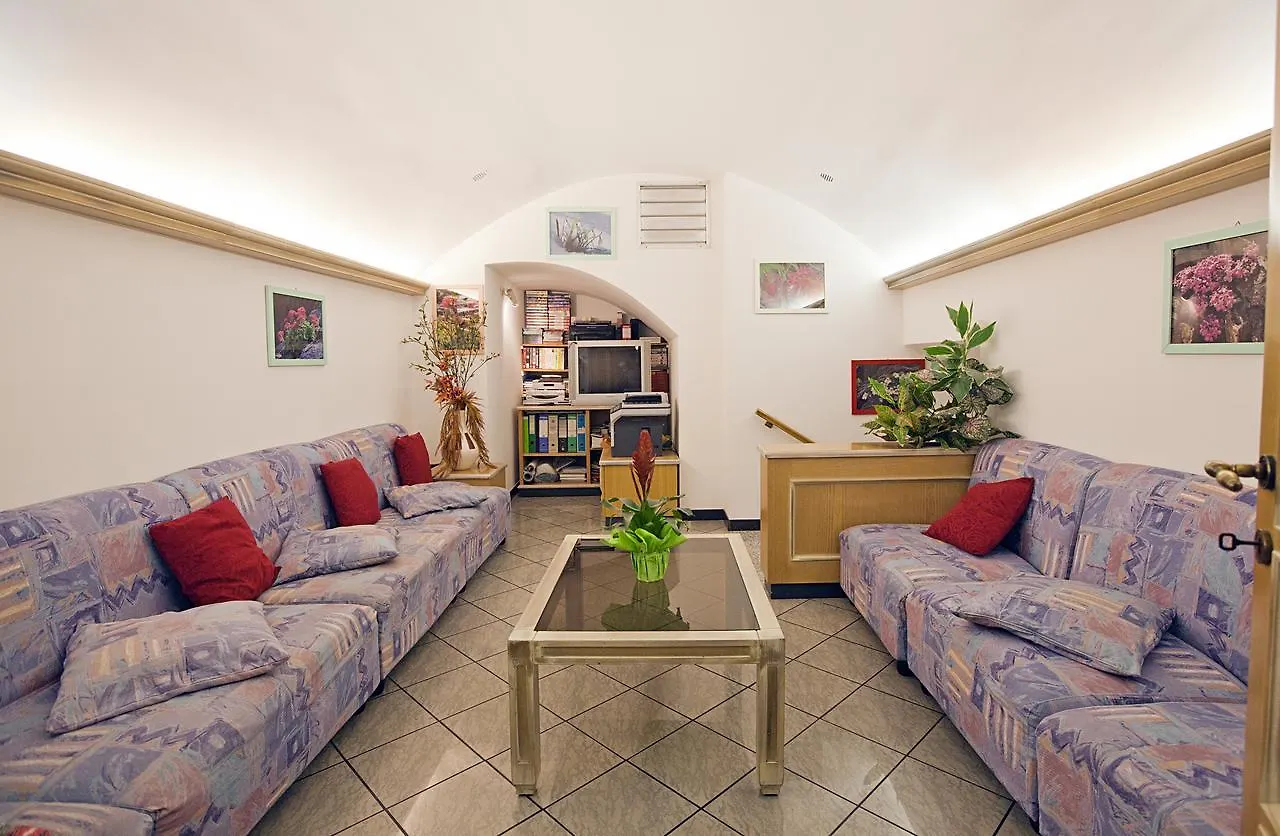Hotel Ambra Clusone